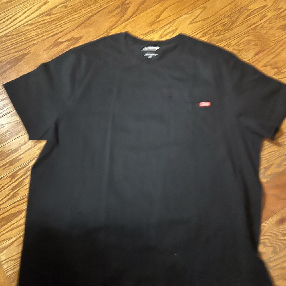 Coleman men’s Black Short-Sleeve Logo Tee with front pocket